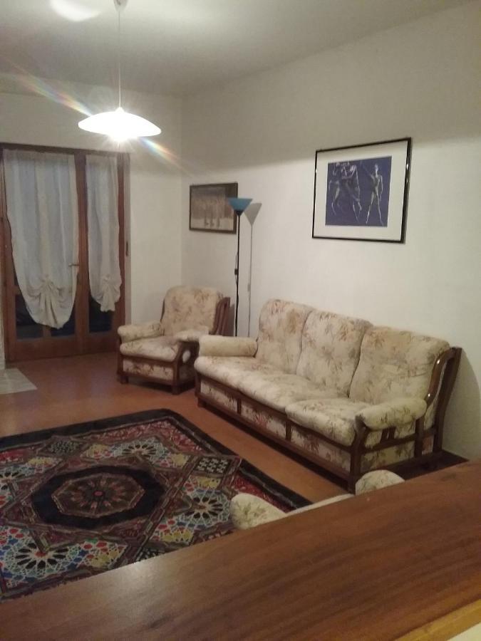 Case Vacanze Robetez Aosta Esterno foto